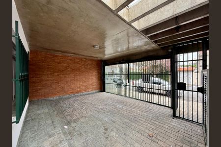 Casa à venda com 222m², 3 quartos e 2 vagasGaragem 