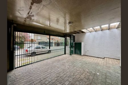 Casa à venda com 222m², 3 quartos e 2 vagasGaragem 