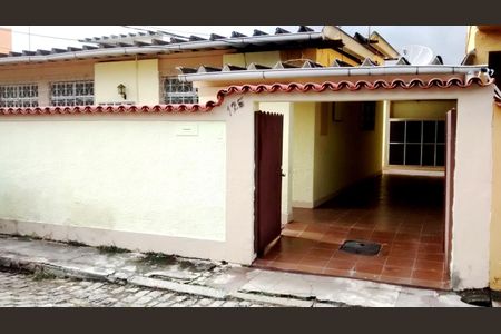 Casa de condomínio para alugar com 120m², 3 quartos e 2 vagas Casa de condomínio para alugar com 120m², 3 quartos e 2 vagasÁrea externa