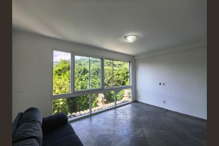 Sala 2 de casa de condomínio à venda com 2 quartos, 140m² em Itanhangá, Rio de Janeiro