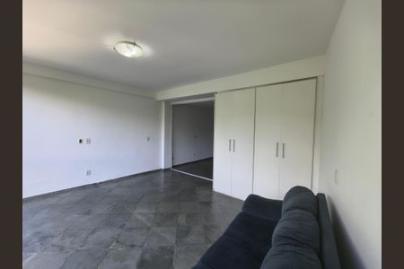 Casa de condomínio à venda com 140m², 2 quartos e sem vagaSala 2