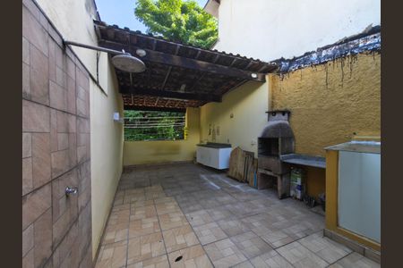 Casa de condomínio à venda com 140m², 2 quartos e sem vagaVaranda - Area Gourmet