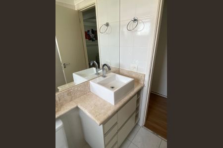 Apartamento à venda com 65m², 2 quartos e 1 vaga Apartamento à venda com 65m², 2 quartos e 1 vagaBanheiro