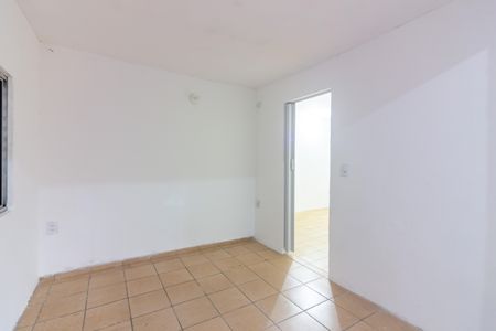 Sala  de casa para alugar com 2 quartos, 75m² em São Pedro, Osasco