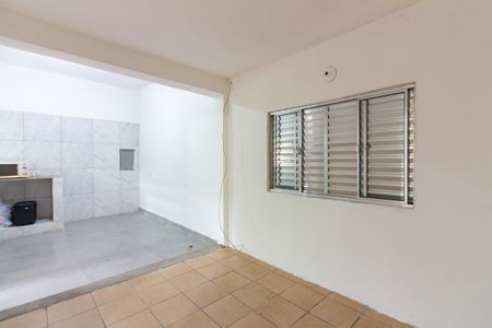 Sala  de casa para alugar com 2 quartos, 75m² em São Pedro, Osasco
