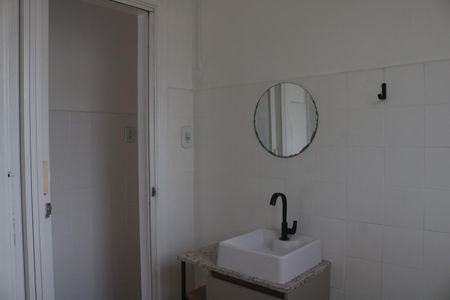 Apartamento para alugar com 50m², 1 quarto e sem vagaBanheiro