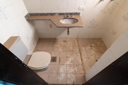 Apartamento à venda com 172m², 4 quartos e 2 vagas Apartamento à venda com 172m², 4 quartos e 2 vagasBANHEIRO DA SUITE 2