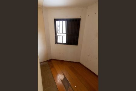 Apartamento à venda com 172m², 4 quartos e 2 vagas Apartamento à venda com 172m², 4 quartos e 2 vagasQUARTO DA ÁREA DE SERVIÇO