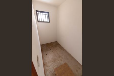 Apartamento à venda com 172m², 4 quartos e 2 vagas Apartamento à venda com 172m², 4 quartos e 2 vagasCLOSET DA SUITE 3
