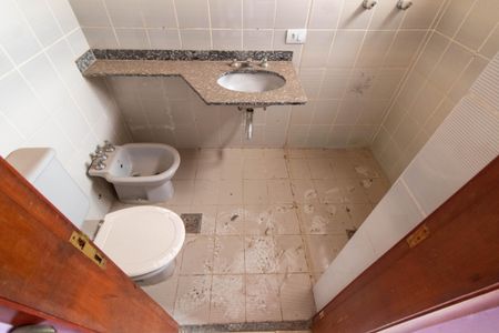 Apartamento à venda com 172m², 4 quartos e 2 vagas Apartamento à venda com 172m², 4 quartos e 2 vagasBANHEIRO DA SUITE 1