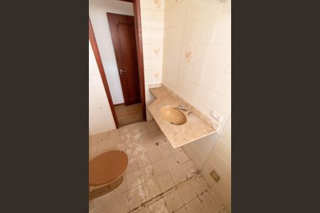 Apartamento à venda com 172m², 4 quartos e 2 vagas Apartamento à venda com 172m², 4 quartos e 2 vagasBANHEIRO DA SUITE 3