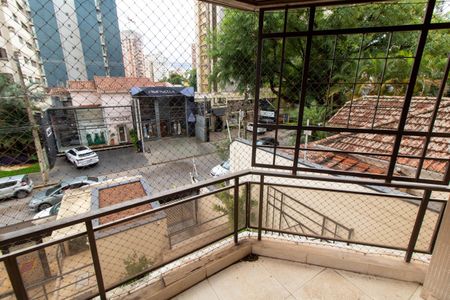 Apartamento à venda com 172m², 4 quartos e 2 vagas Apartamento à venda com 172m², 4 quartos e 2 vagasSACADA