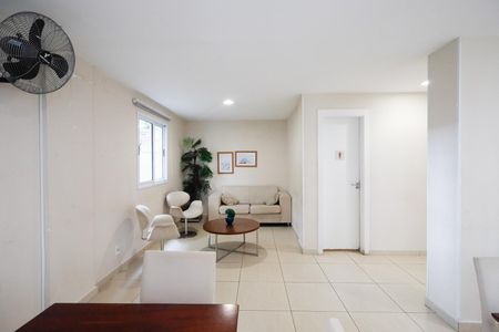 Apartamento para alugar com 53m², 2 quartos e 1 vaga Apartamento para alugar com 53m², 2 quartos e 1 vagaÁrea comum - Salão de festas