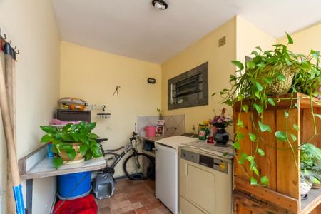 Casa à venda com 260m², 5 quartos e 5 vagasÁrea de Serviço