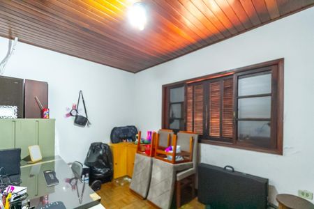 Casa à venda com 260m², 5 quartos e 5 vagasQuarto 2