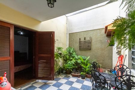 Casa à venda com 260m², 5 quartos e 5 vagasJardim de Inverno