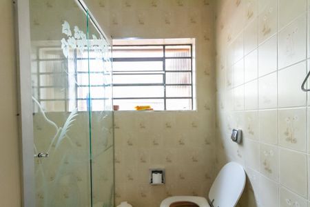 Casa à venda com 260m², 5 quartos e 5 vagasBanheiro Social 2