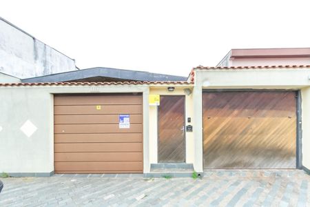 Casa à venda com 260m², 5 quartos e 5 vagasFachada