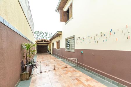 Casa à venda com 260m², 5 quartos e 5 vagasGaragem