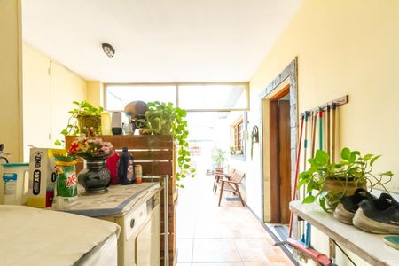 Casa à venda com 260m², 5 quartos e 5 vagasÁrea de Serviço