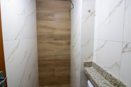 Apartamento à venda com 40m², 2 quartos e sem vagaBanheiro