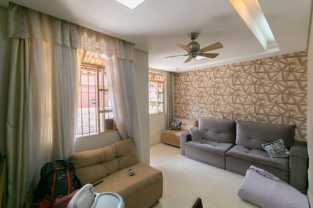 Casa à venda com 4 quartos, 110m² em Santa Amelia, Belo Horizonte