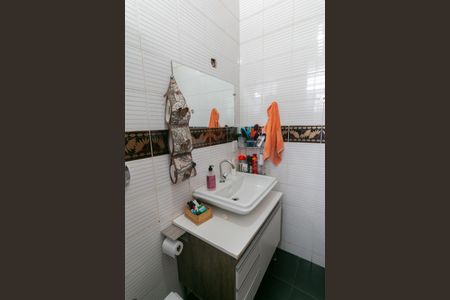 Casa à venda com 110m², 4 quartos e 3 vagas