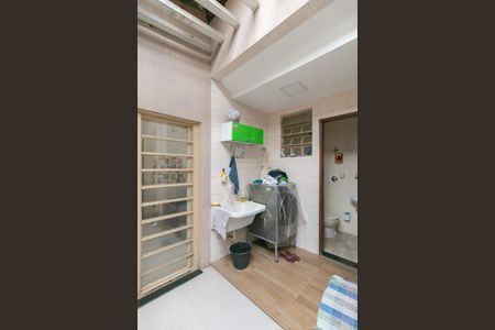 Casa à venda com 110m², 4 quartos e 3 vagas