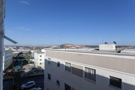 Quarto 1 - Vista de apartamento para alugar com 2 quartos, 47m² em Chacaras Reunidas Santa Terezinha, Contagem