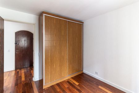 Apartamento à venda com 45m², 1 quarto e 1 vagaQuarto