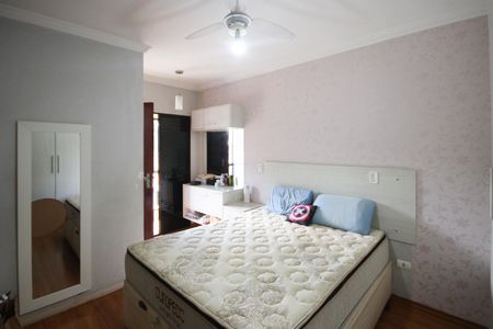 Casa para alugar com 208m², 3 quartos e 2 vagasSuíte