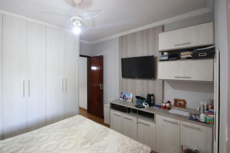 Casa para alugar com 208m², 3 quartos e 2 vagasSuíte