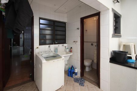 Casa para alugar com 208m², 3 quartos e 2 vagasÁrea de Serviço