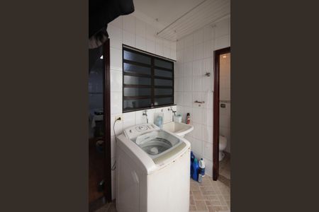 Casa para alugar com 208m², 3 quartos e 2 vagasÁrea de Serviço