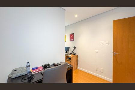 Casa para alugar com 94m², 2 quartos e 2 vagas Casa para alugar com 94m², 2 quartos e 2 vagasQuarto 2 - Suíte