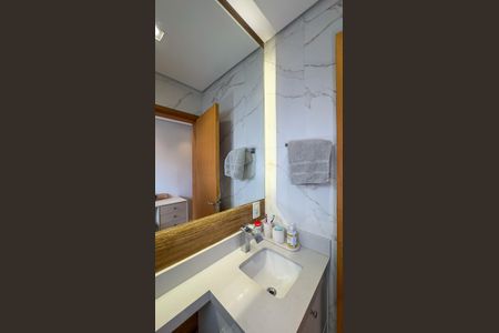 Casa para alugar com 94m², 2 quartos e 2 vagas Casa para alugar com 94m², 2 quartos e 2 vagasBanheiro da Suíte 1