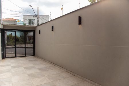 Casa para alugar com 94m², 2 quartos e 2 vagas Casa para alugar com 94m², 2 quartos e 2 vagasGaragem