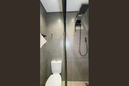 Casa para alugar com 94m², 2 quartos e 2 vagas Casa para alugar com 94m², 2 quartos e 2 vagasBanheiro da Suíte 2