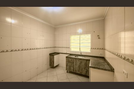 Casa para alugar com 100m², 2 quartos e 1 vagaCozinha