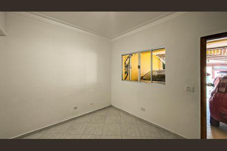 Sala de casa para alugar com 2 quartos, 100m² em Terceira Divisão de Interlagos, São Paulo