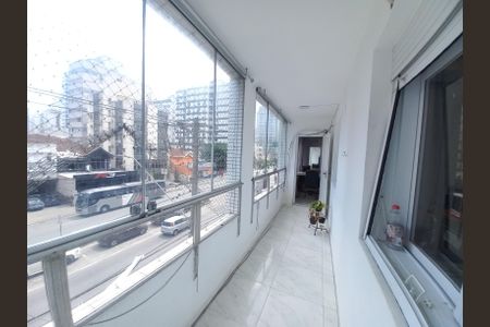 Apartamento para alugar com 3 quartos, 107m² em Itararé, São Vicente