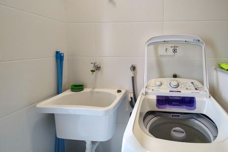 Área de Serviço de apartamento para alugar com 1 quarto, 53m² em Real, Praia Grande