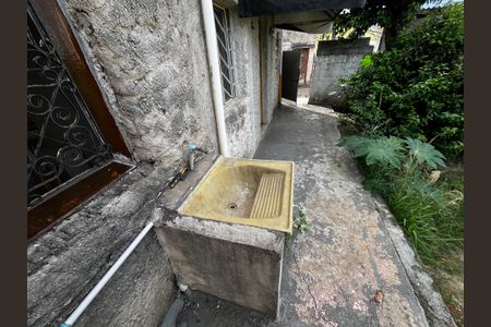 Casa para alugar com 250m², 4 quartos e 1 vagaQuintal