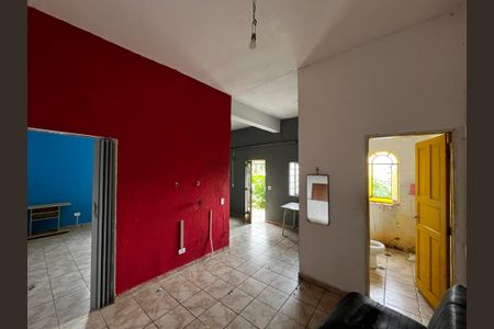 Casa para alugar com 250m², 4 quartos e 1 vagaSala/Cozinha