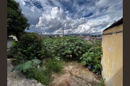 Casa para alugar com 250m², 4 quartos e 1 vagaJardim