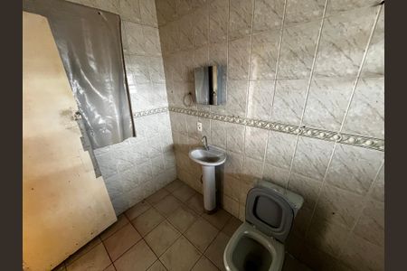 Casa para alugar com 250m², 4 quartos e 1 vagaBanheiro