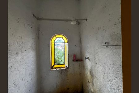 Casa para alugar com 250m², 4 quartos e 1 vagaBanheiro 2