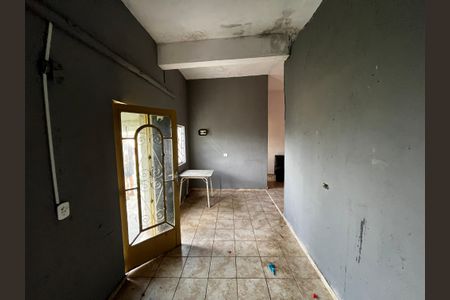 Casa para alugar com 250m², 4 quartos e 1 vagaSala/Cozinha