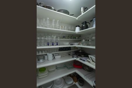 Apartamento à venda com 109m², 2 quartos e 2 vagas Apartamento à venda com 109m², 2 quartos e 2 vagasDespença