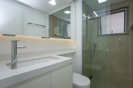 Apartamento à venda com 109m², 2 quartos e 2 vagas Apartamento à venda com 109m², 2 quartos e 2 vagasBanheiro do quarto 2 Suíte